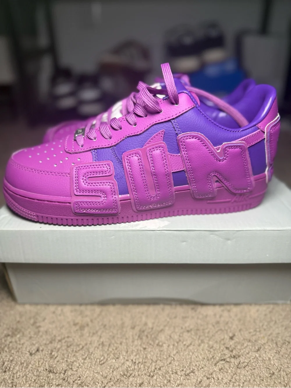 Nike Women’s Sneakers in Bright Pink and Purple